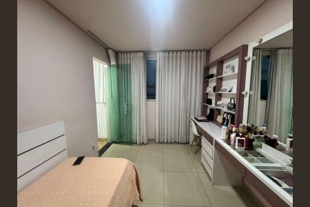 Apartamento à venda com 180m², 3 quartos e 3 vagas Apartamento à venda com 180m², 3 quartos e 3 vagasquarto 1