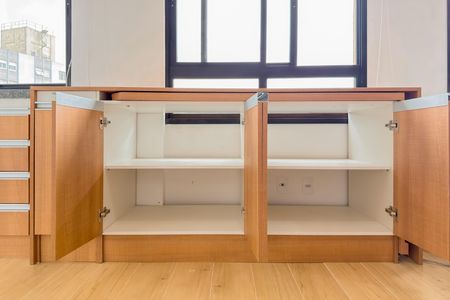 Studio para alugar com 28m², 1 quarto e sem vaga Studio para alugar com 28m², 1 quarto e sem vagaStudio - Armários