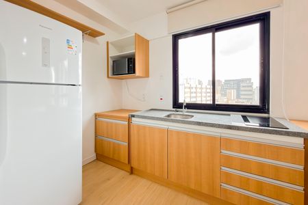 Studio para alugar com 28m², 1 quarto e sem vaga Studio para alugar com 28m², 1 quarto e sem vagaCozinha