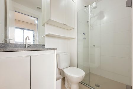 Studio para alugar com 28m², 1 quarto e sem vaga Studio para alugar com 28m², 1 quarto e sem vagaBanheiro