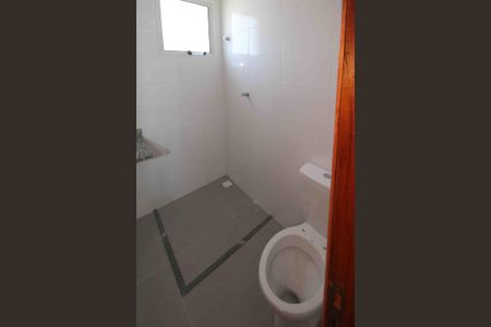 Apartamento para alugar com 41m², 2 quartos e sem vaga Apartamento para alugar com 41m², 2 quartos e sem vagaBanheiro