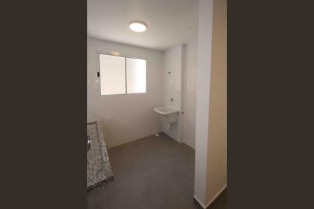 Apartamento para alugar com 41m², 2 quartos e sem vaga Apartamento para alugar com 41m², 2 quartos e sem vagaCozinha e Área de Serviço