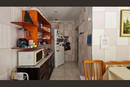 Casa à venda com 84m², 2 quartos e 2 vagas Casa à venda com 84m², 2 quartos e 2 vagasCozinha