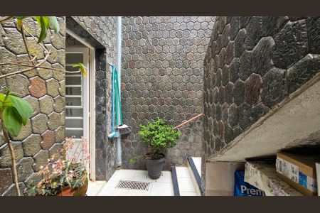 Casa à venda com 84m², 2 quartos e 2 vagas Casa à venda com 84m², 2 quartos e 2 vagasÁrea de Serviço