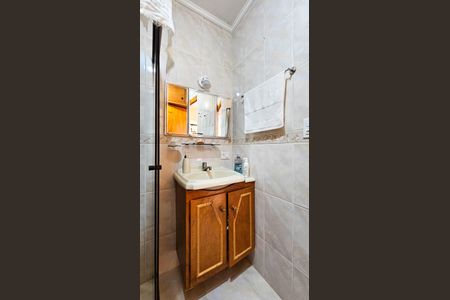 Casa à venda com 84m², 2 quartos e 2 vagas Casa à venda com 84m², 2 quartos e 2 vagasBanheiro 1