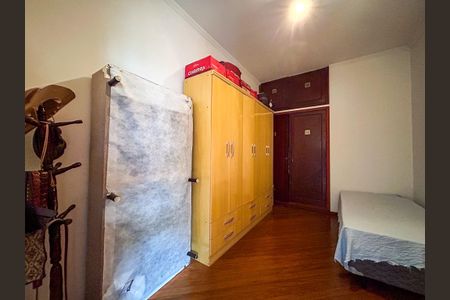 Casa para alugar com 430m², 4 quartos e 2 vagas Casa para alugar com 430m², 4 quartos e 2 vagasQuarto 3