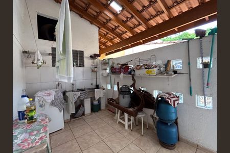 Casa para alugar com 430m², 4 quartos e 2 vagas Casa para alugar com 430m², 4 quartos e 2 vagasÁrea de Serviço