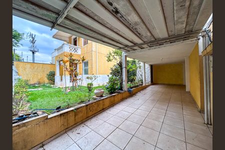 Casa para alugar com 430m², 4 quartos e 2 vagas Casa para alugar com 430m², 4 quartos e 2 vagasGaragem