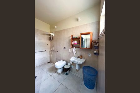 Casa para alugar com 430m², 4 quartos e 2 vagas Casa para alugar com 430m², 4 quartos e 2 vagasBanheiro 3