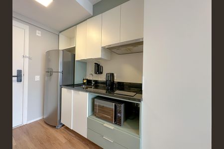 Apartamento para alugar com 27m², 1 quarto e sem vaga Apartamento para alugar com 27m², 1 quarto e sem vagaStudio
