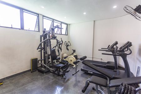 Apartamento para alugar com 260m², 4 quartos e 3 vagas Apartamento para alugar com 260m², 4 quartos e 3 vagasÁrea comum - Academia