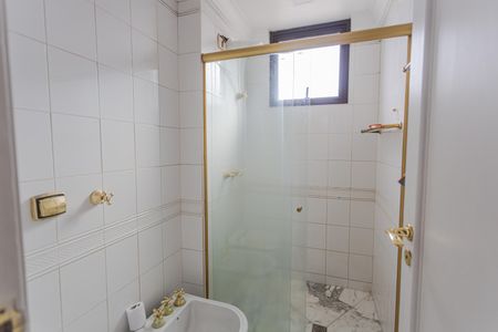 Apartamento para alugar com 260m², 4 quartos e 3 vagas Apartamento para alugar com 260m², 4 quartos e 3 vagasBanheiro Social