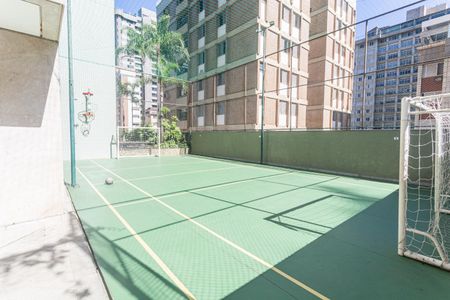 Apartamento para alugar com 260m², 4 quartos e 3 vagas Apartamento para alugar com 260m², 4 quartos e 3 vagasÁrea comum - Quadra Esportiva