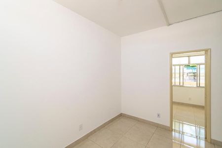 Sala de apartamento para alugar com 3 quartos, 82m² em Penha Circular, Rio de Janeiro