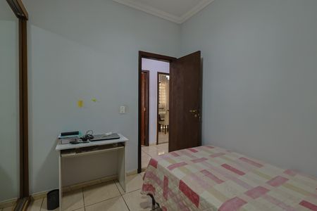 Casa à venda com 220m², 3 quartos e 4 vagasQuarto 2