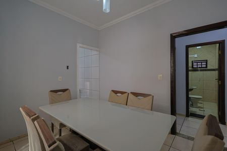 Casa à venda com 220m², 3 quartos e 4 vagasSala de Jantar
