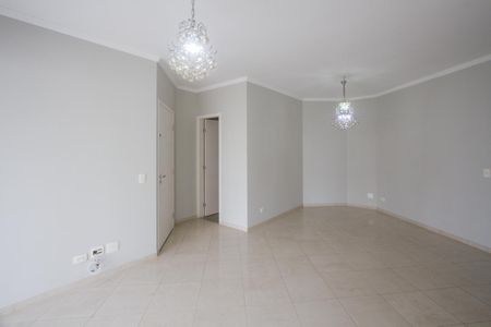 Apartamento à venda com 115m², 3 quartos e 3 vagas