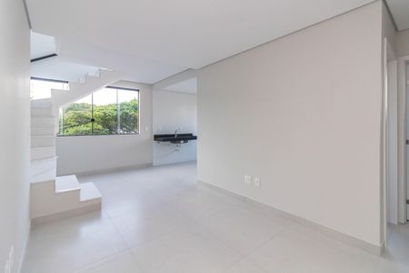 Apartamento à venda com 2 quartos, 143m² em Ipiranga, Belo Horizonte