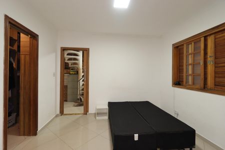 Suíte 1 de casa para alugar com 2 quartos, 270m² em Jardim Itapoan, Santo André
