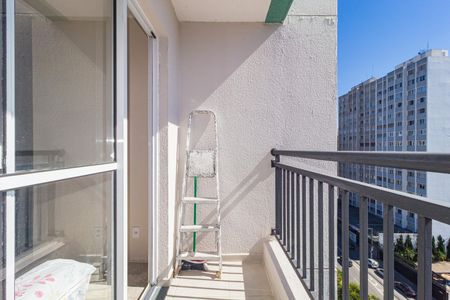 Apartamento para alugar com 40m², 2 quartos e sem vaga Apartamento para alugar com 40m², 2 quartos e sem vagaVaranda
