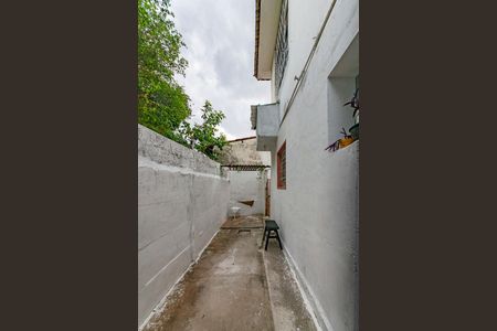 Casa para alugar com 100m², 2 quartos e sem vagaQuintal