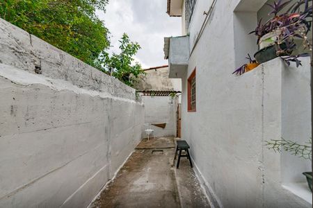 Casa para alugar com 100m², 2 quartos e sem vagaQuintal