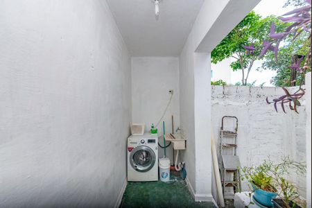 Casa para alugar com 100m², 2 quartos e sem vagaÁrea de Serviço