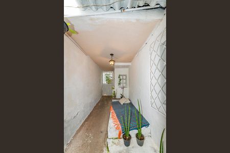 Casa para alugar com 100m², 2 quartos e sem vagaQuintal