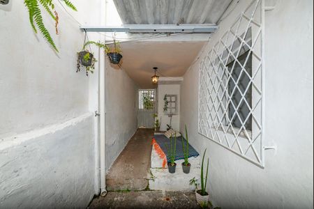 Casa para alugar com 100m², 2 quartos e sem vagaQuintal