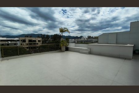 Apartamento à venda com 198m², 3 quartos e 2 vagasVaranda