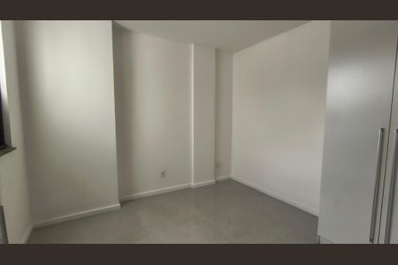 Apartamento à venda com 198m², 3 quartos e 2 vagasQuarto 2