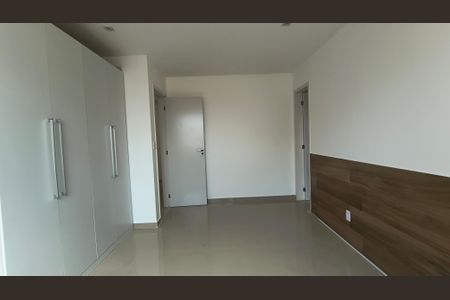 Apartamento à venda com 198m², 3 quartos e 2 vagasSuíte 