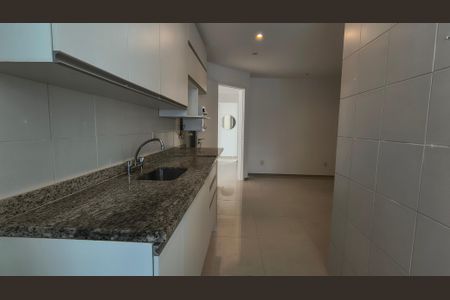 Apartamento à venda com 198m², 3 quartos e 2 vagasCozinha