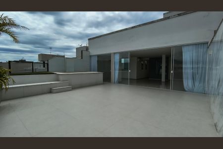 Apartamento à venda com 198m², 3 quartos e 2 vagasVaranda