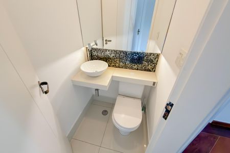 Apartamento à venda com 58m², 2 quartos e 1 vaga Apartamento à venda com 58m², 2 quartos e 1 vagaLavabo