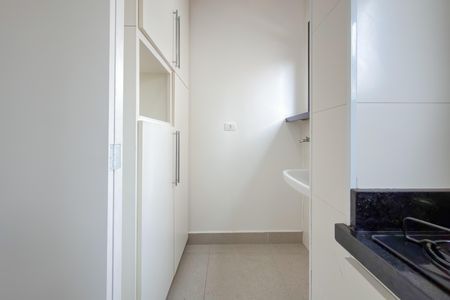 Apartamento à venda com 58m², 2 quartos e 1 vaga Apartamento à venda com 58m², 2 quartos e 1 vagaÁrea de Serviço