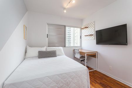 Apartamento à venda com 4 quartos, 90m² em Vila Cordeiro, São Paulo