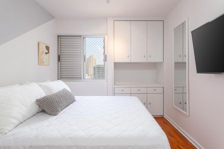 Apartamento à venda com 4 quartos, 90m² em Vila Cordeiro, São Paulo