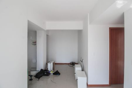 Sala de apartamento para alugar com 2 quartos, 49m² em Novo Horizonte, Nilópolis