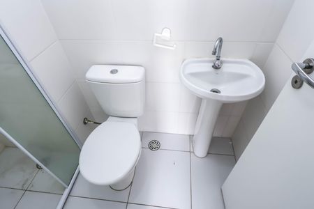 Apartamento para alugar com 32m², 2 quartos e sem vaga Apartamento para alugar com 32m², 2 quartos e sem vagaBanheiro