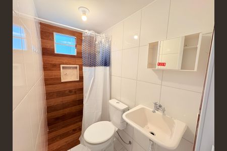 Banheiro Social de kitnet/studio para alugar com 1 quarto, 36m² em Jardim Itália, Várzea Paulista