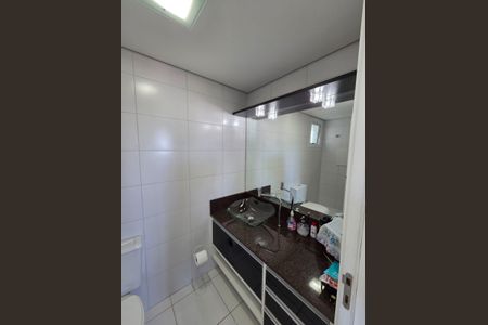 Apartamento à venda com 89m², 3 quartos e 2 vagas Apartamento à venda com 89m², 3 quartos e 2 vagasBanheiro 2