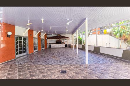 Apartamento para alugar com 73m², 3 quartos e 1 vagaÁrea comum - Salão de festas