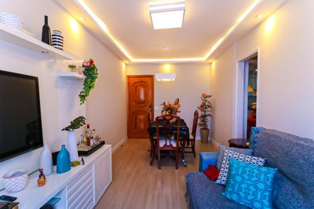 Apartamento para alugar com 73m², 3 quartos e 1 vagaSala