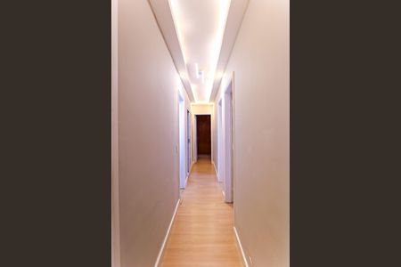 Apartamento para alugar com 73m², 3 quartos e 1 vagaCorredor