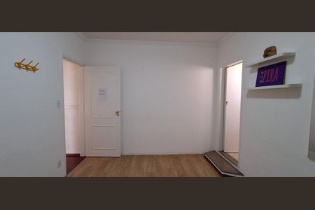 Casa à venda com 150m², 3 quartos e 2 vagas Casa à venda com 150m², 3 quartos e 2 vagasSuíte