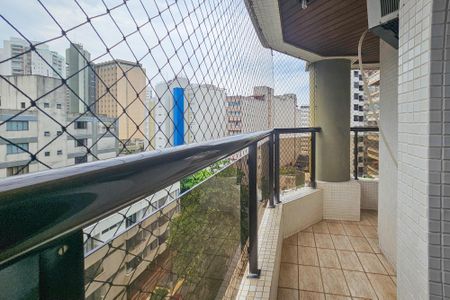 Apartamento para alugar com 110m², 4 quartos e 1 vaga Apartamento para alugar com 110m², 4 quartos e 1 vagaVaranda da Suíte 2