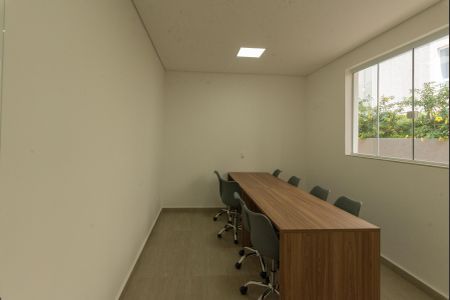 Apartamento à venda com 56m², 2 quartos e 1 vagaSala de Reunião