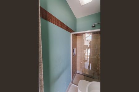 Casa à venda com 315m², 3 quartos e 3 vagas Casa à venda com 315m², 3 quartos e 3 vagasBanheiro do Espaço Gourmet