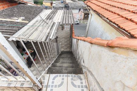 Casa para alugar com 50m², 2 quartos e sem vagaEscada